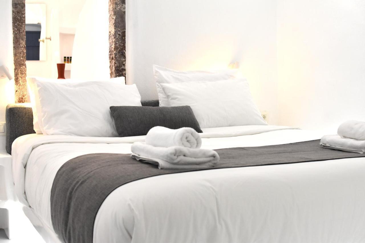 Oinos Luxury Suites Foinikiá Extérieur photo