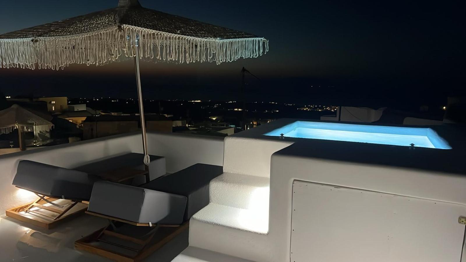 Oinos Luxury Suites Foinikiá Extérieur photo