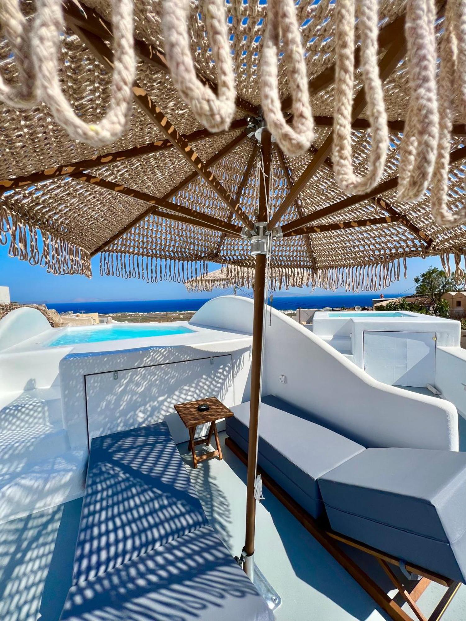 Oinos Luxury Suites Foinikiá Extérieur photo