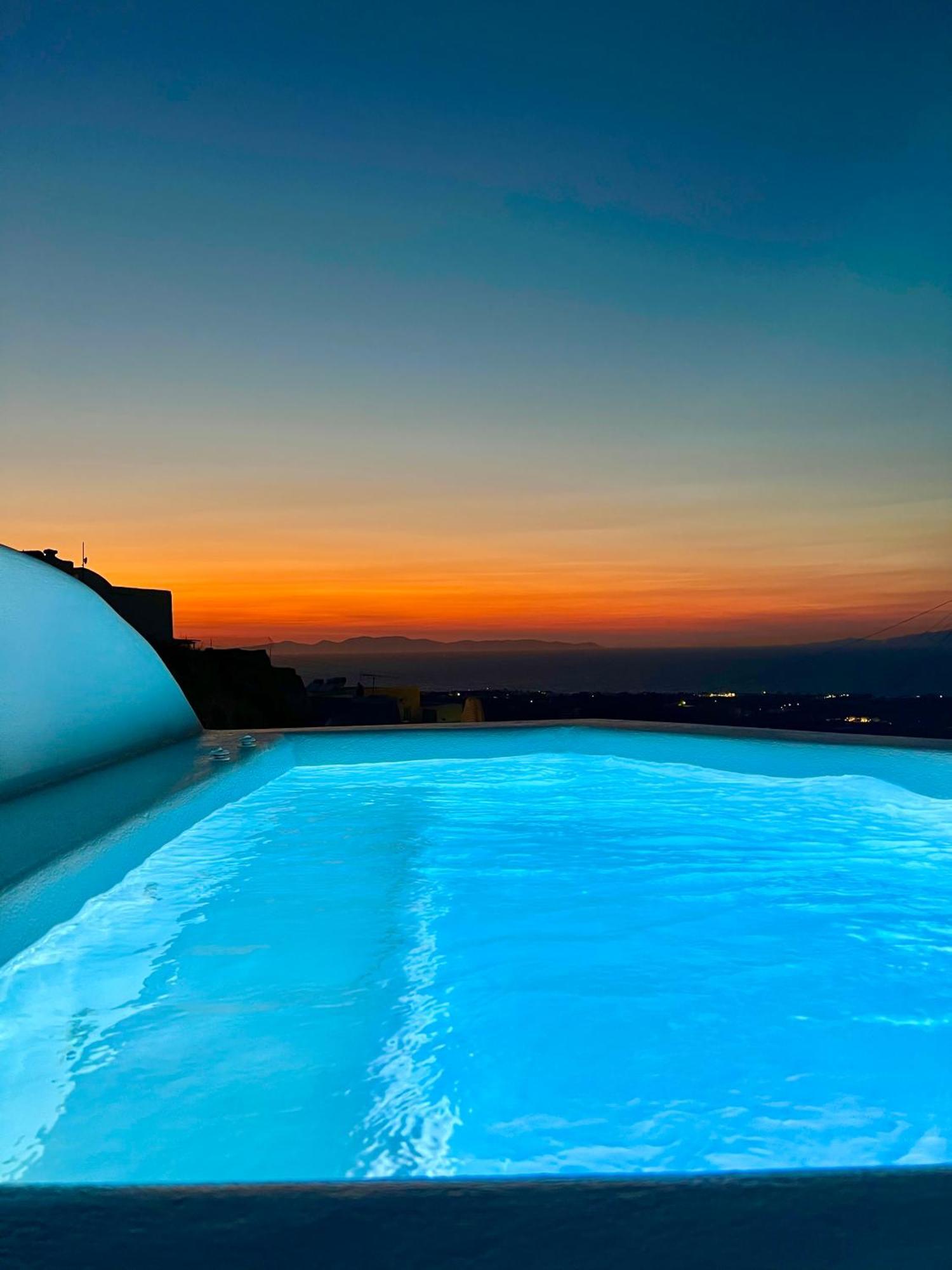 Oinos Luxury Suites Foinikiá Extérieur photo